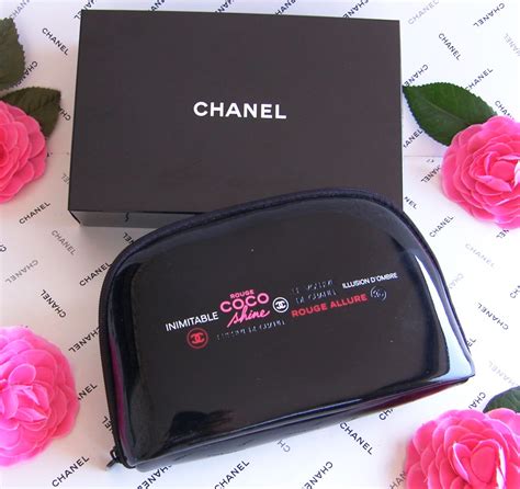 chanel kosmetiktasche|chanel makeup bags.